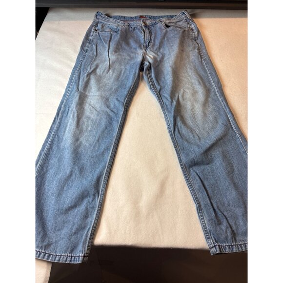 Tommy Bahama Cayman Island Relaxed blue Mens Jeans Size 34/32 Light Blue Denim S - Picture 2 of 12